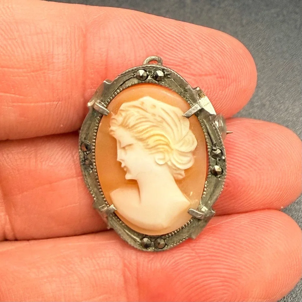 Vintage Shell Cameo Brooch 800 Silver Marcasite Left Facing Small